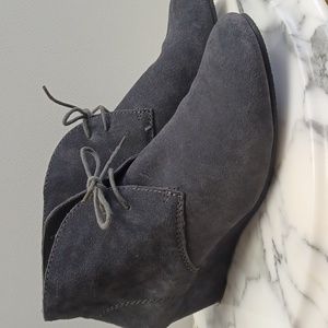 Crown Vintage Gray Suede Wedge Booties Women's size 9 wedge booties 2 in heel